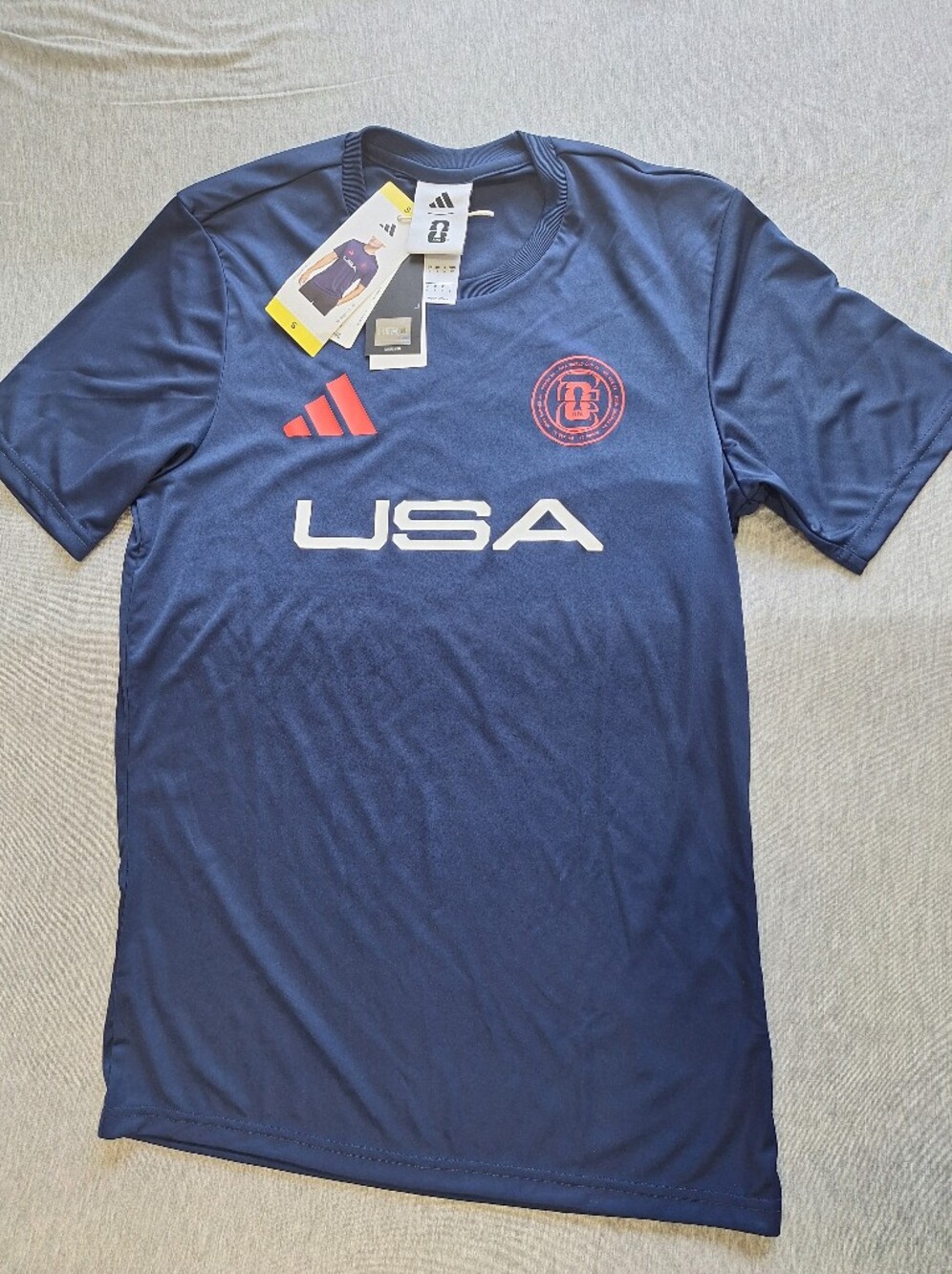 USA Fifa Jersey Men's S Navy Blue Graphic Athletic Tee